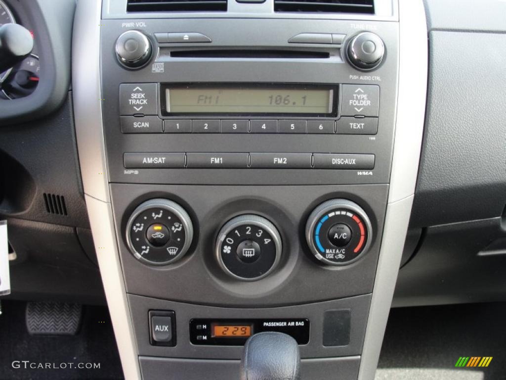 2011 Toyota Corolla S Controls Photo #47425773