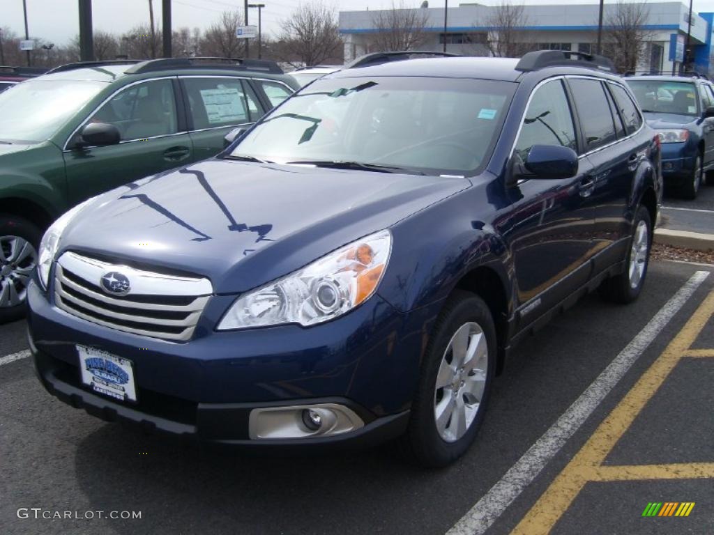 2011 Outback 2.5i Premium Wagon - Azurite Blue Pearl / Warm Ivory photo #1