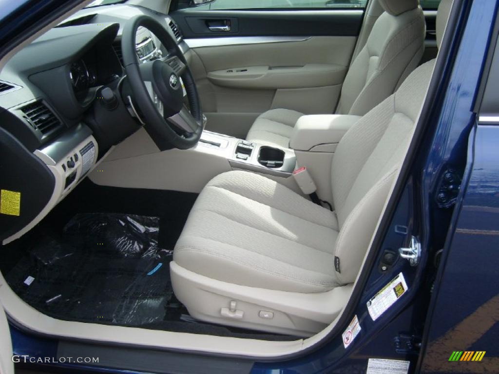 2011 Outback 2.5i Premium Wagon - Azurite Blue Pearl / Warm Ivory photo #2