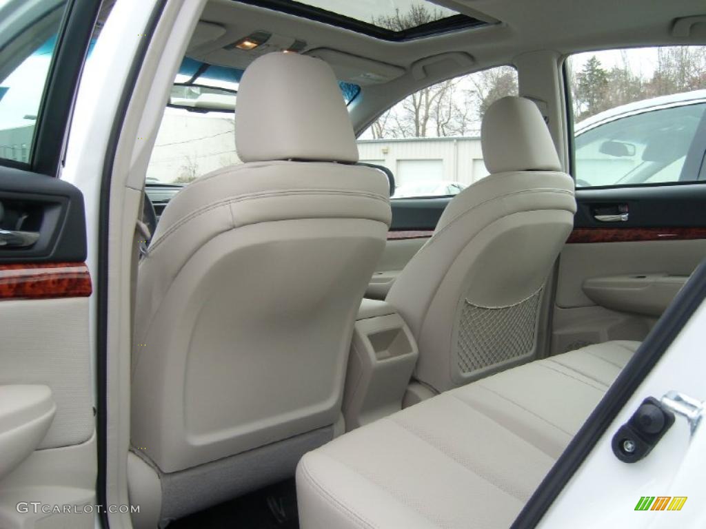 Warm Ivory Interior 2011 Subaru Legacy 2.5i Limited Photo #47427084
