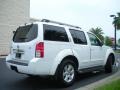 2008 Avalanche White Nissan Pathfinder SE  photo #6