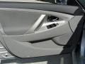 Classic Silver Metallic - Camry SE Photo No. 23