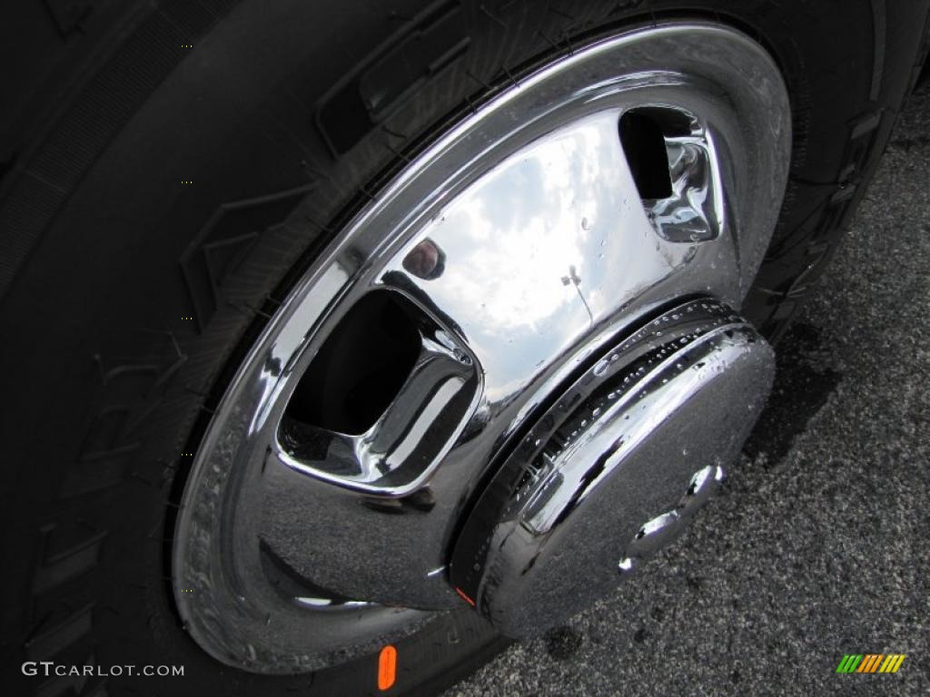 2011 Dodge Ram 3500 HD Big Horn Mega Cab Dually Wheel Photo #47430630