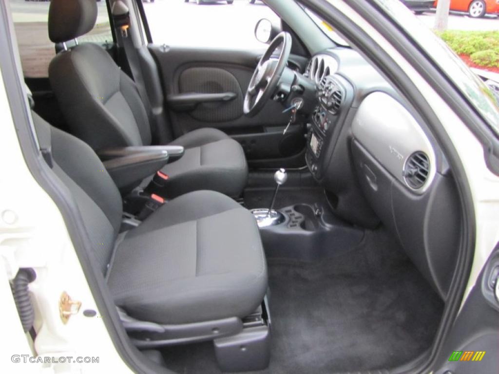 Dark Slate Gray Interior 2005 Chrysler PT Cruiser Limited Photo #47431506