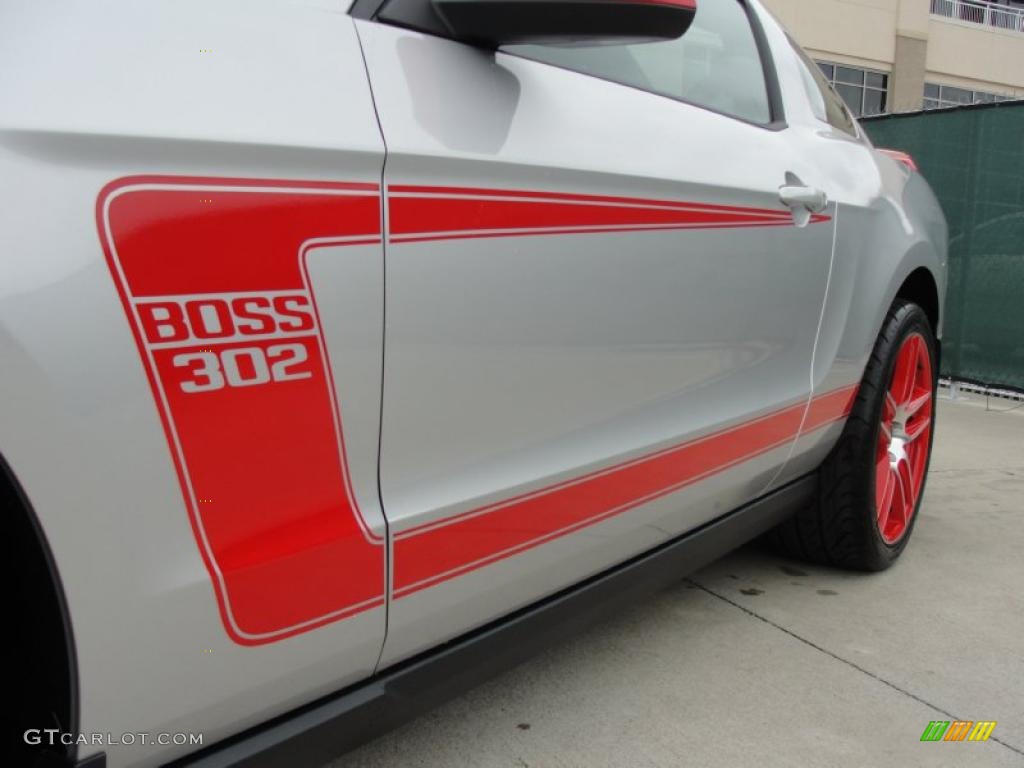 2012 Ford Mustang Boss 302 Laguna Seca Marks and Logos Photo #47432889