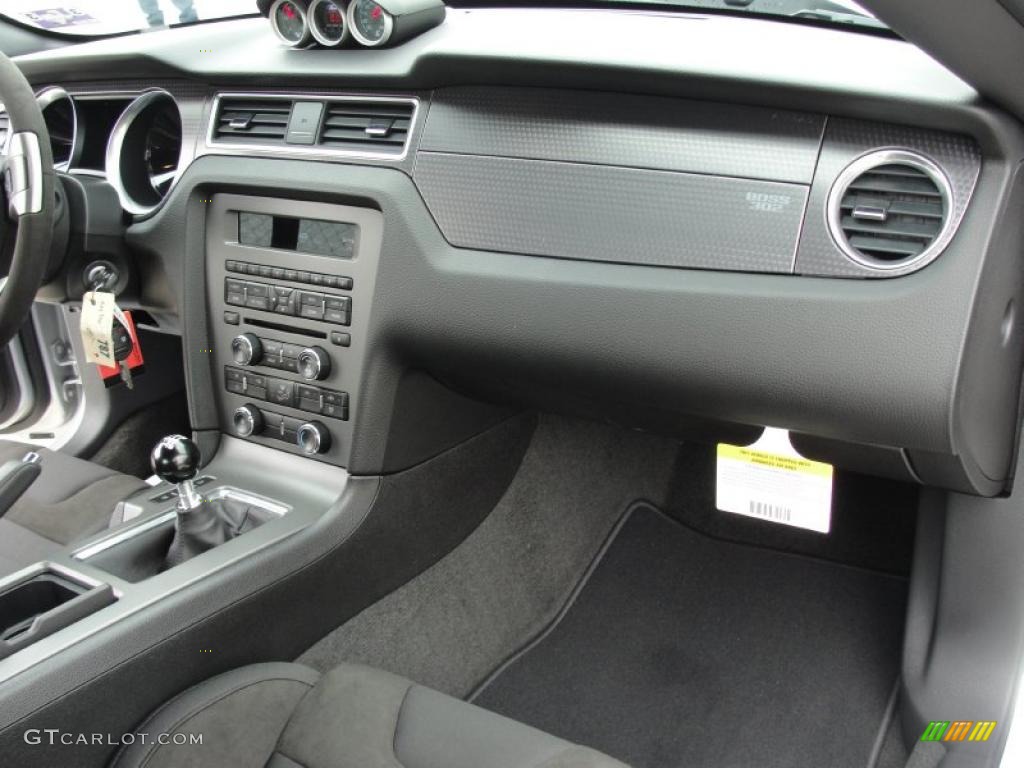 2012 Ford Mustang Boss 302 Laguna Seca Charcoal Black Recaro Sport Seats Dashboard Photo #47433018