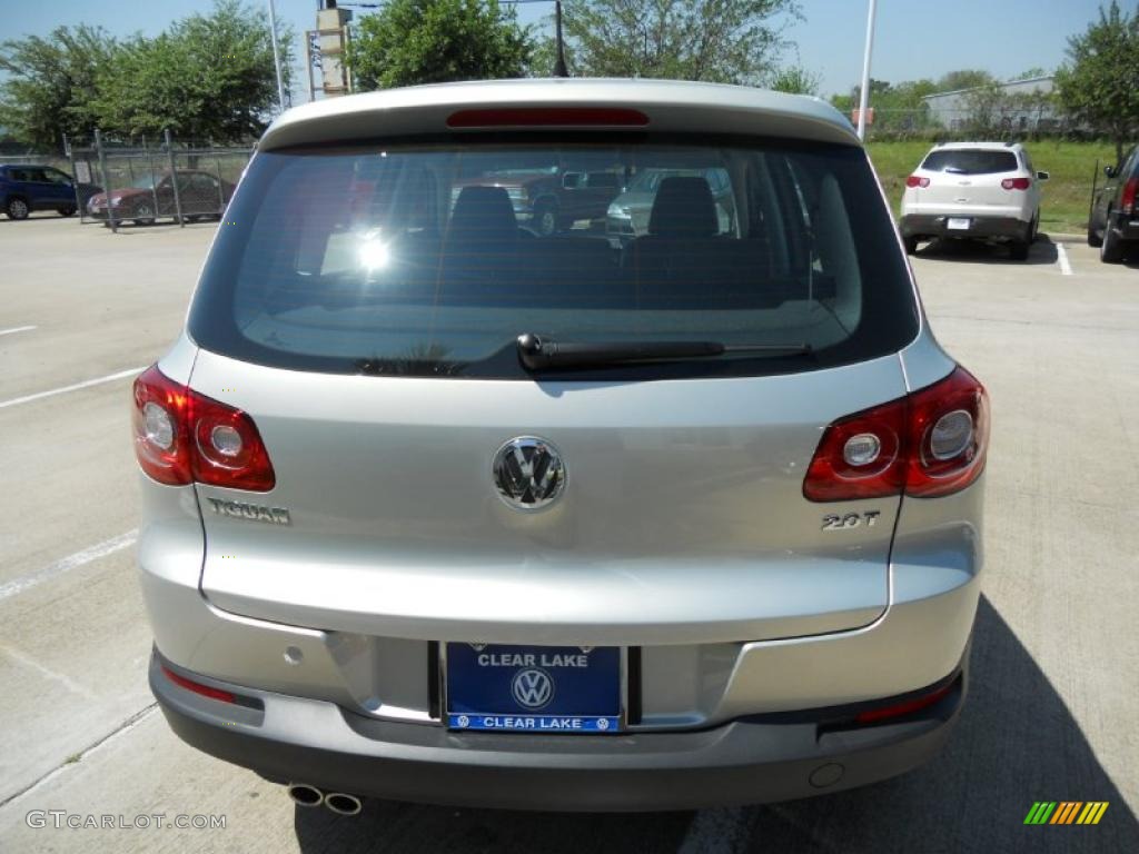 2011 Tiguan S - White Gold Metallic / Clay Gray photo #6