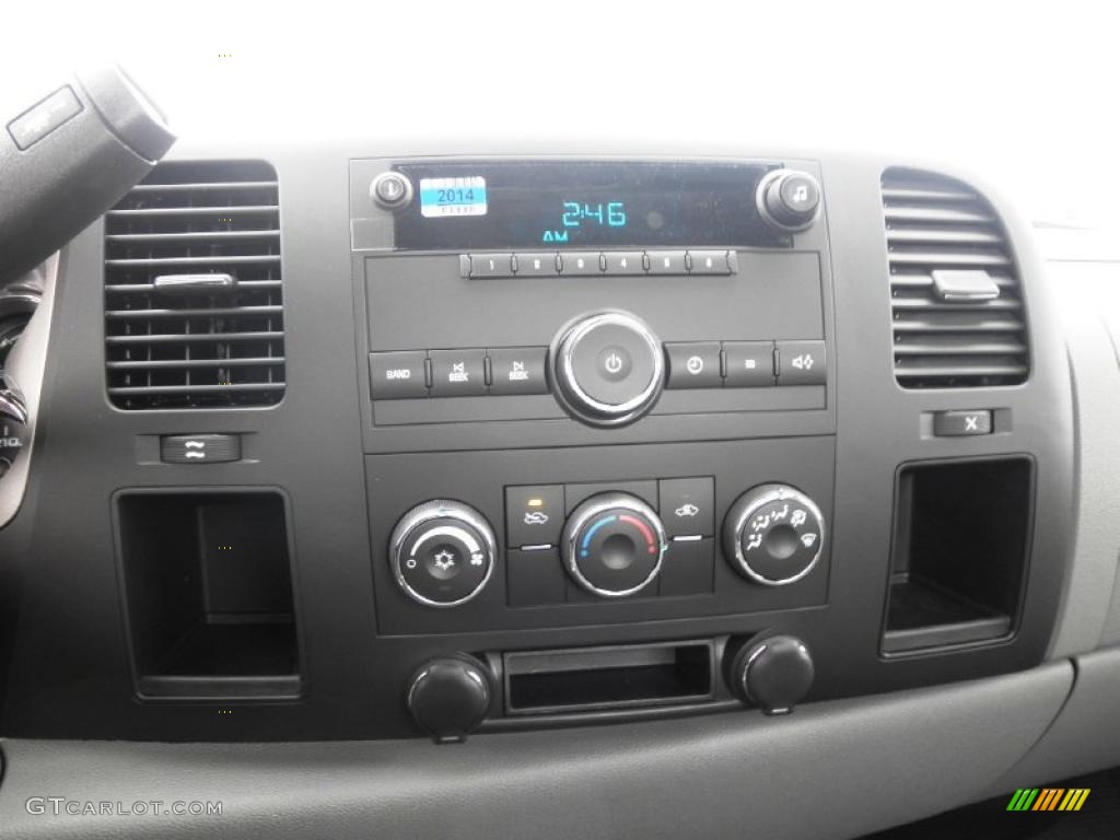 2011 GMC Sierra 3500HD Work Truck Crew Cab 4x4 Chassis Dump Truck Controls Photos
