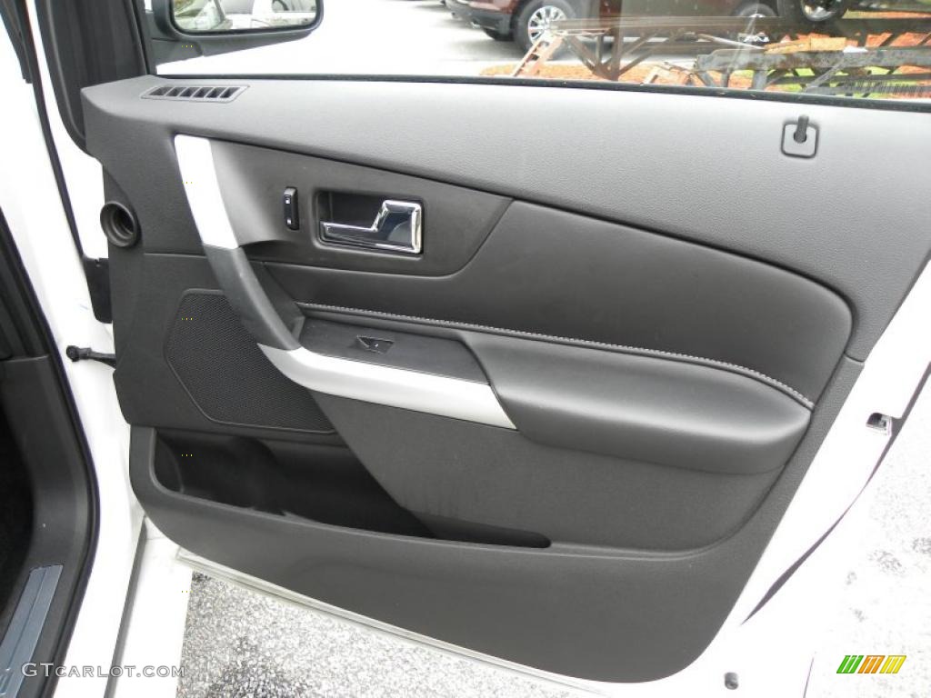2011 Ford Edge Sport Charcoal Black/Silver Smoke Metallic Door Panel Photo #47439552