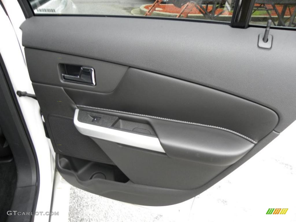 2011 Ford Edge Sport Charcoal Black/Silver Smoke Metallic Door Panel Photo #47439570