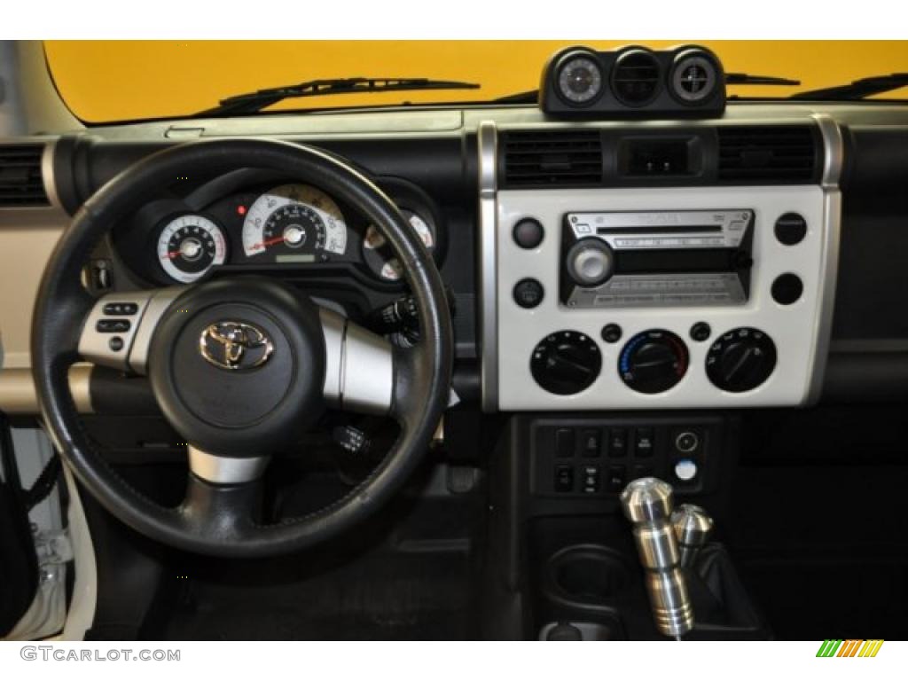 2008 Toyota FJ Cruiser Trail Teams Special Edition 4WD Steering Wheel Photos