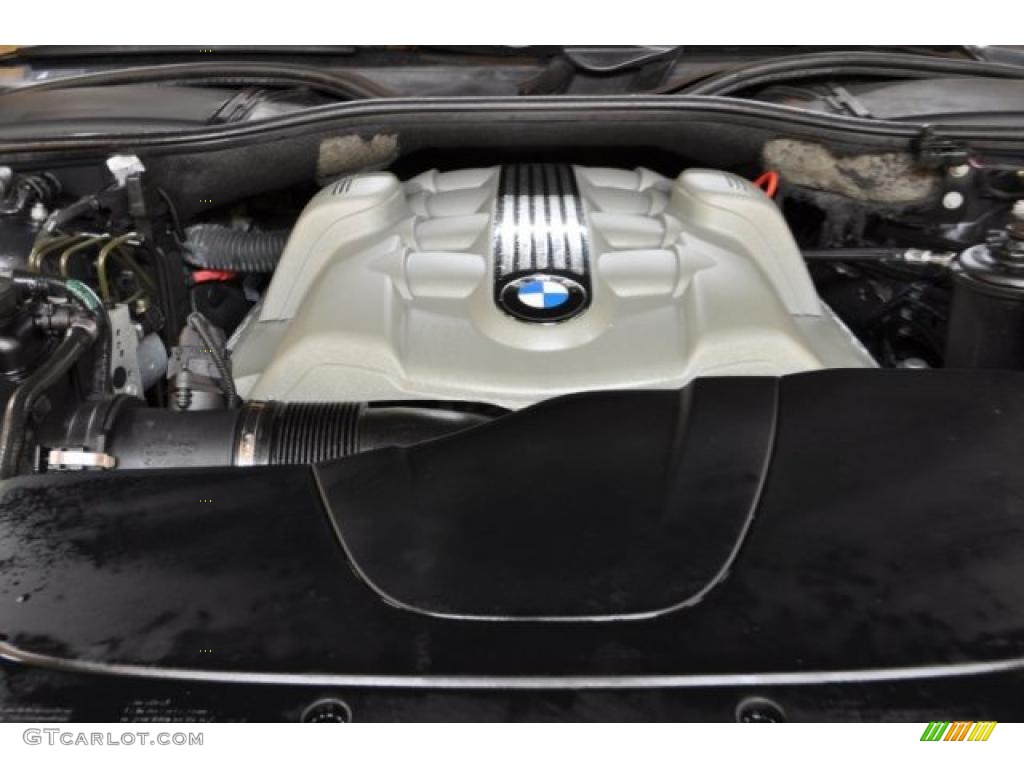 2002 BMW 7 Series 745Li Sedan Engine Photos