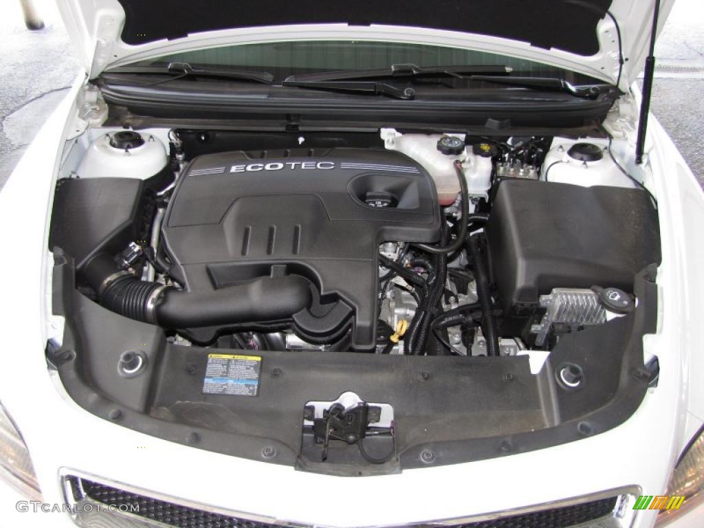 2010 Malibu LT Sedan - Summit White / Ebony photo #17