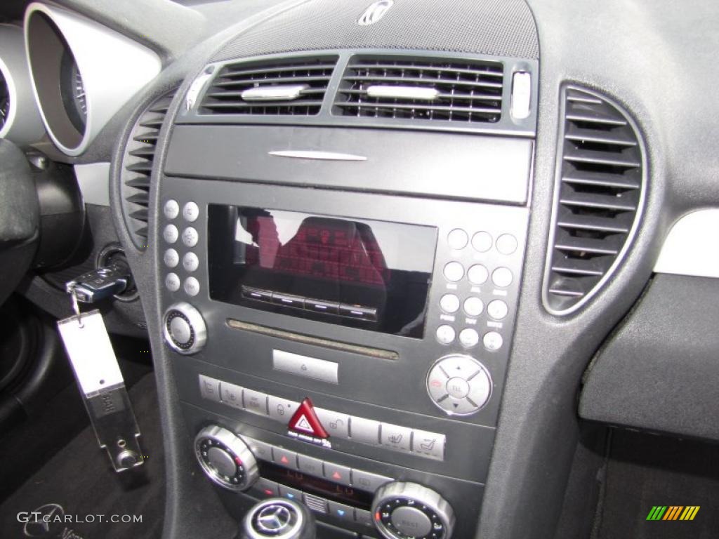 2005 Mercedes-Benz SLK 350 Roadster Controls Photo #47448469