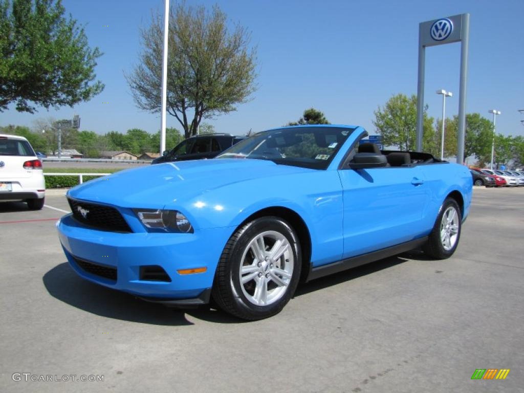 2010 Mustang V6 Convertible - Grabber Blue / Charcoal Black photo #1