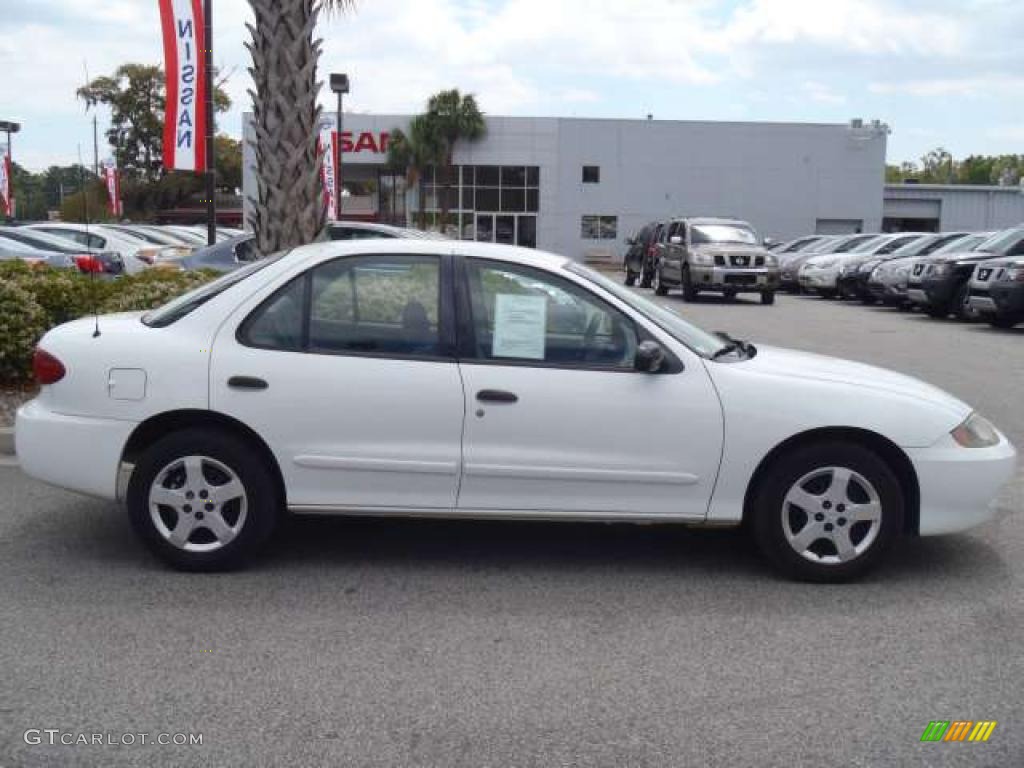 2003 Cavalier LS Sedan - Olympic White / Graphite Gray photo #2