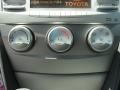 Black - Camry LE Photo No. 32