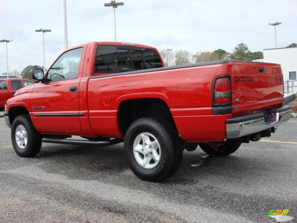 Flame Red 2001 Dodge Ram 1500 SLT Regular Cab 4x4 Exterior Photo #47452687
