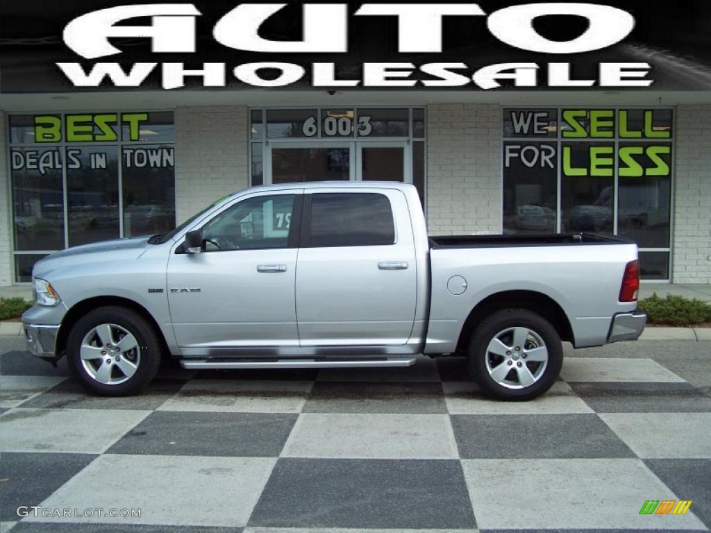 2010 Ram 1500 Big Horn Crew Cab 4x4 - Bright Silver Metallic / Dark Slate/Medium Graystone photo #1