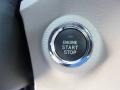 Blizzard Pearl White - Venza V6 Photo No. 34