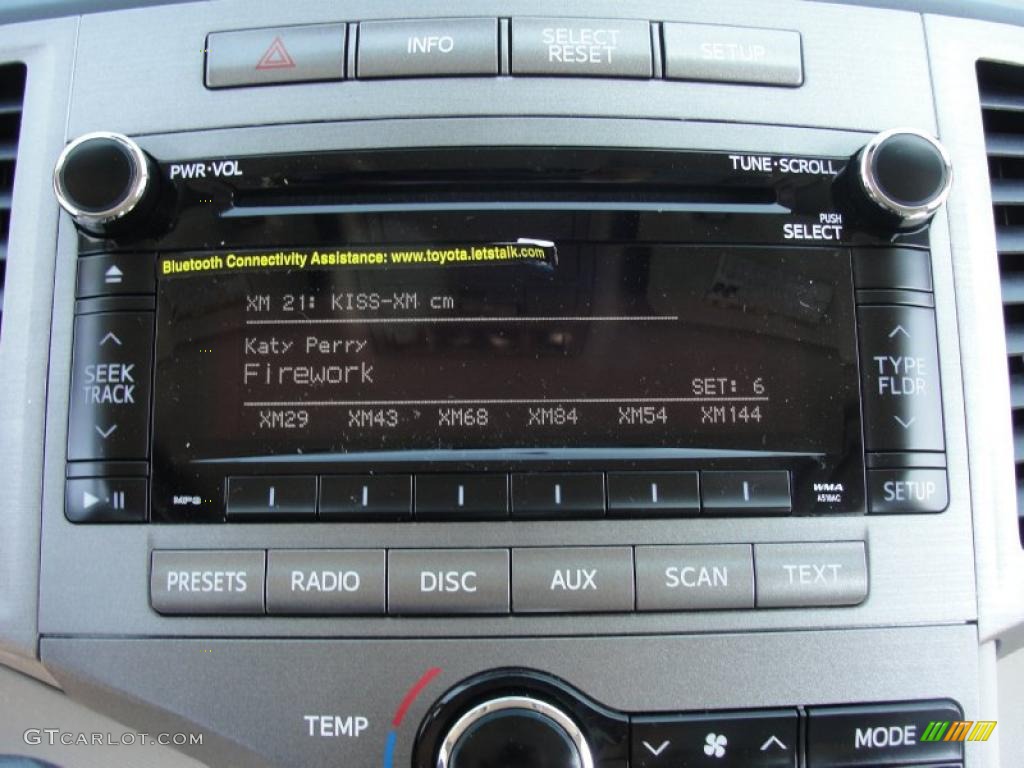 2011 Toyota Venza V6 Controls Photo #47454487