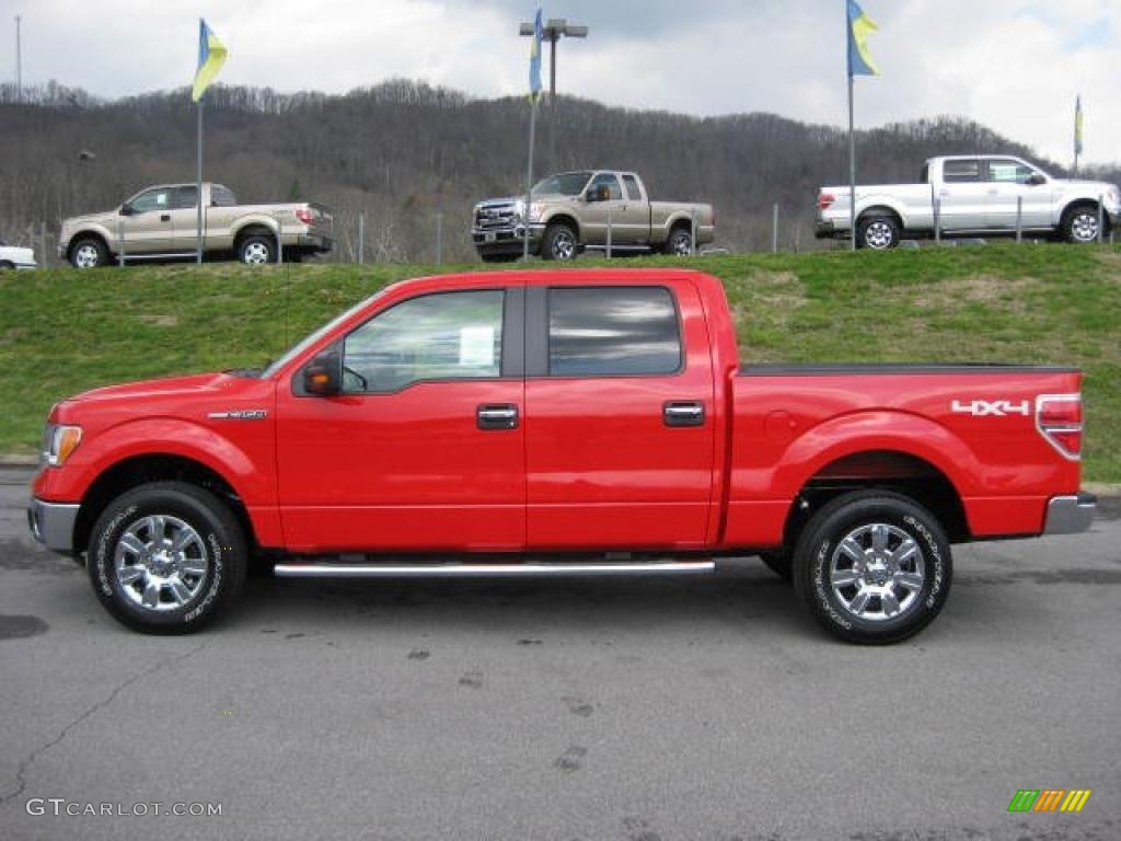 2011 F150 XLT SuperCrew 4x4 - Race Red / Steel Gray photo #1