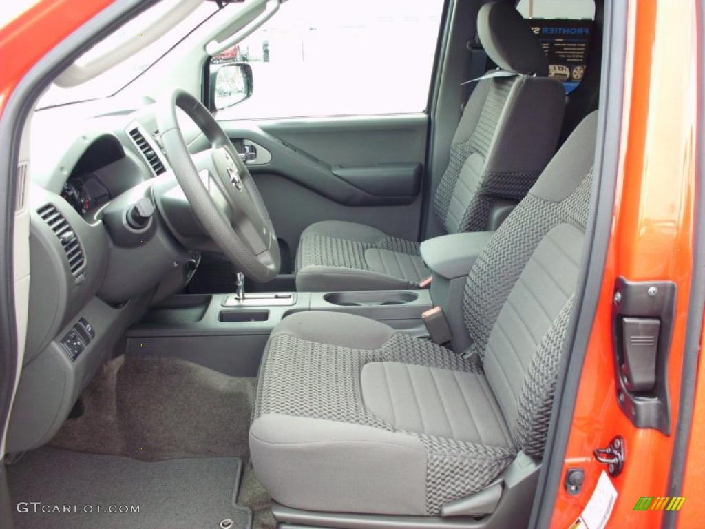 Graphite Interior 2011 Nissan Frontier SV V6 King Cab 4x4 Photo #47456627