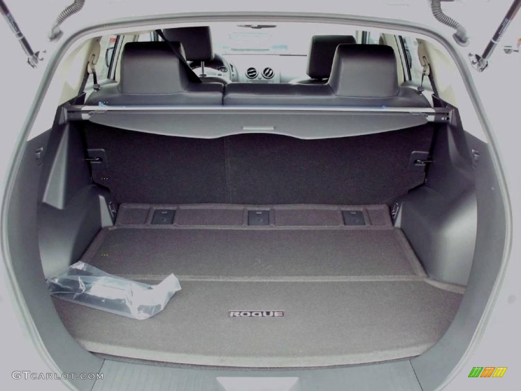 2011 Rogue SL AWD - Silver Ice Metallic / Black photo #16