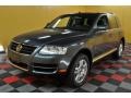 Offroad Grey Metallic - Touareg V8 Photo No. 2