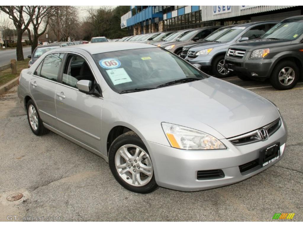 Alabaster Silver Metallic 2006 Honda Accord SE Sedan Exterior Photo #47458378