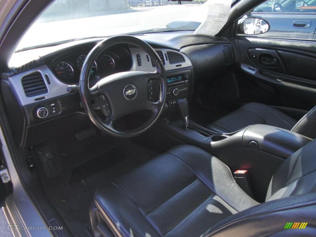 Ebony Black Interior 2007 Chevrolet Monte Carlo LT Photo #47459553