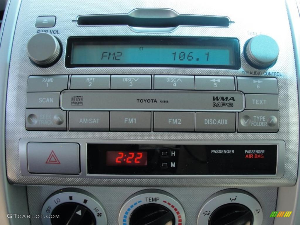 2011 Toyota Tacoma V6 TRD Sport PreRunner Access Cab Controls Photo #47459854
