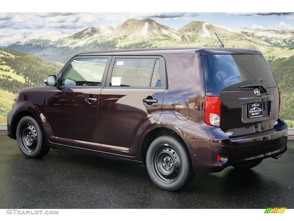 2011 xB  - Sizzling Crimson Mica / Gray photo #3