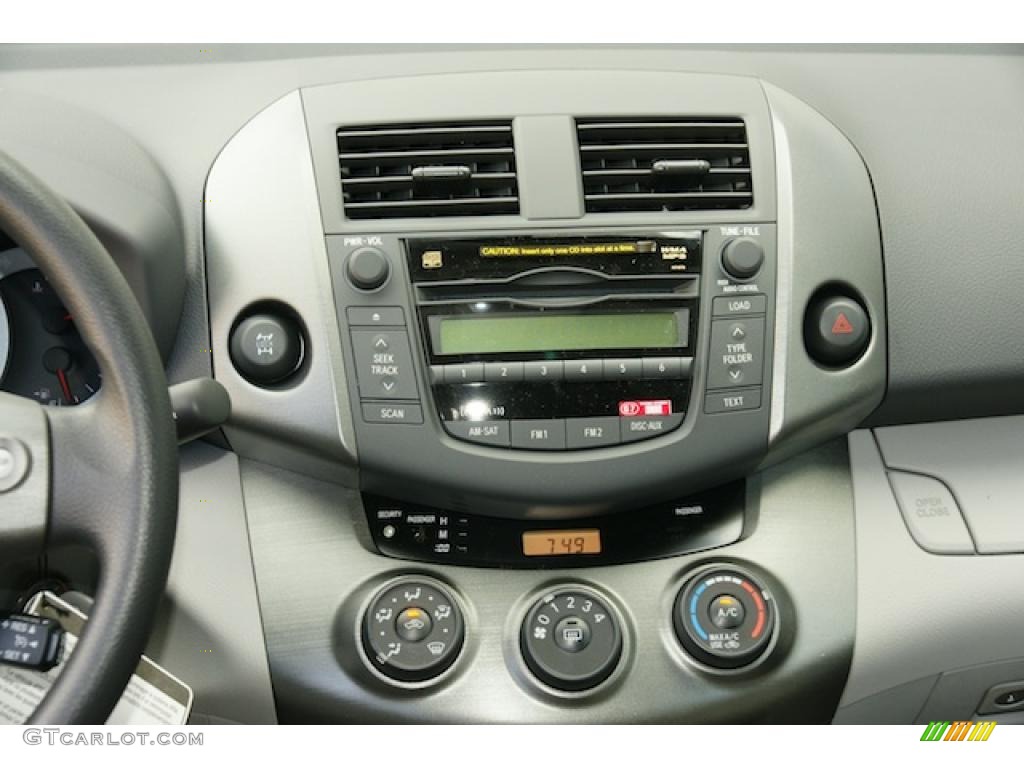 2011 Toyota RAV4 V6 4WD Controls Photo #47466328