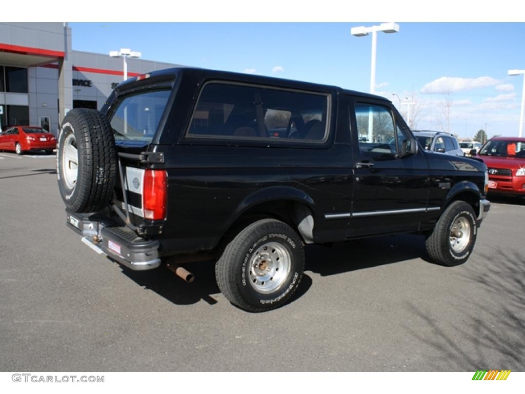 Ebony Black 1994 Ford Bronco Eddie Bauer 4x4 Exterior Photo #47470003
