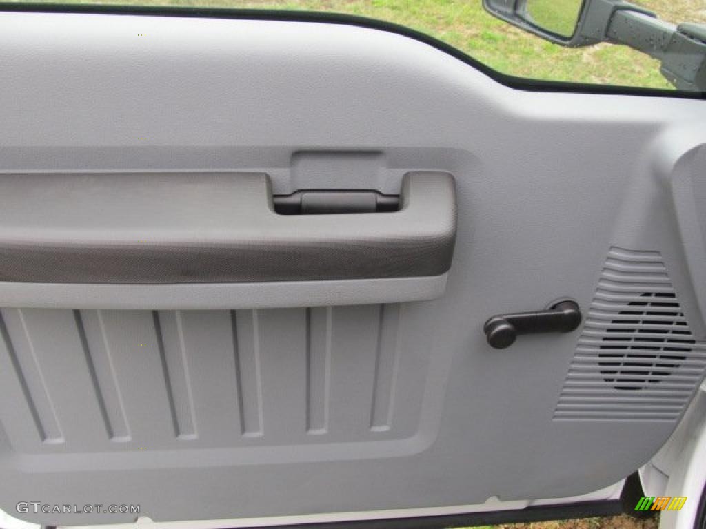 2011 Ford F550 Super Duty XL Regular Cab 4x4 Stake Truck Steel Grey Door Panel Photo #47471032