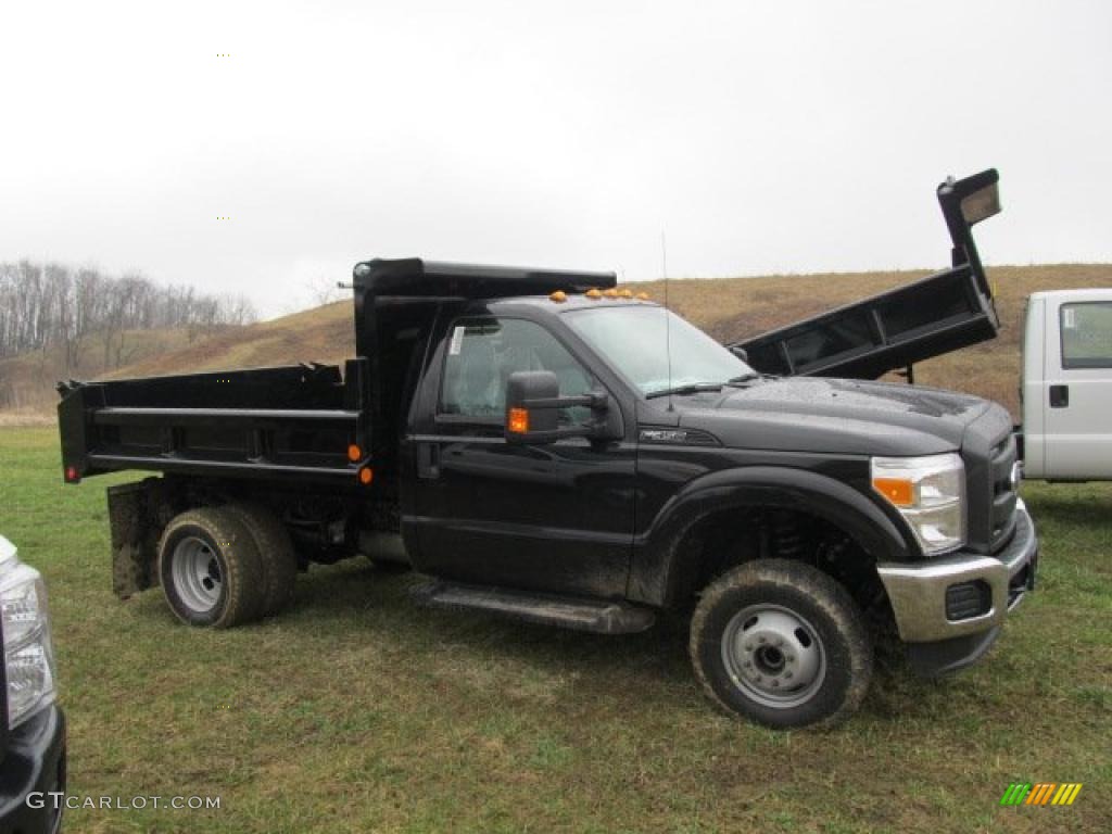 Tuxedo Black 2011 Ford F350 Super Duty XL Regular Cab 4x4 Chassis Dump Truck Exterior Photo #47471623