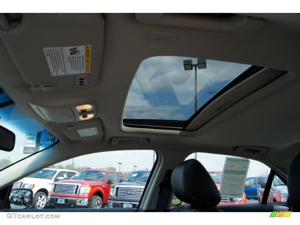 2011 Ford Fusion Sport Sunroof Photos