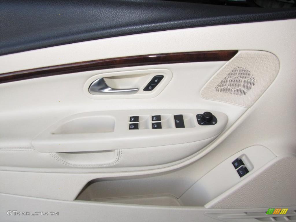 2009 Volkswagen Eos Lux Cornsilk Beige Door Panel Photo #47473345