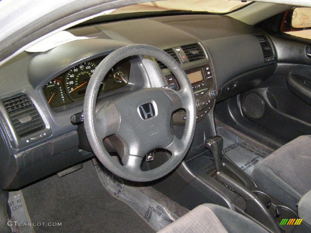 Honda accord 2005 interior photos