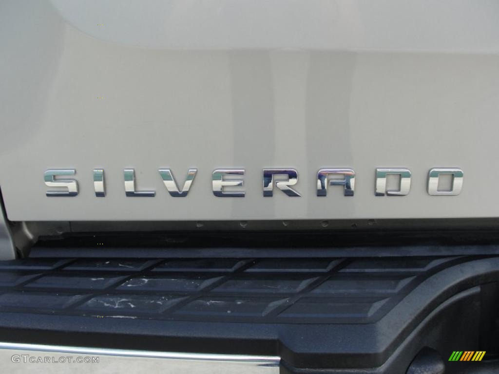 2009 Silverado 1500 LS Crew Cab - Silver Birch Metallic / Dark Titanium photo #28