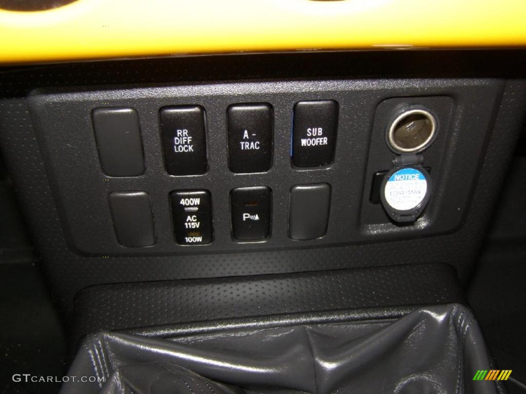 2008 Toyota FJ Cruiser 4WD Controls Photo #47476532