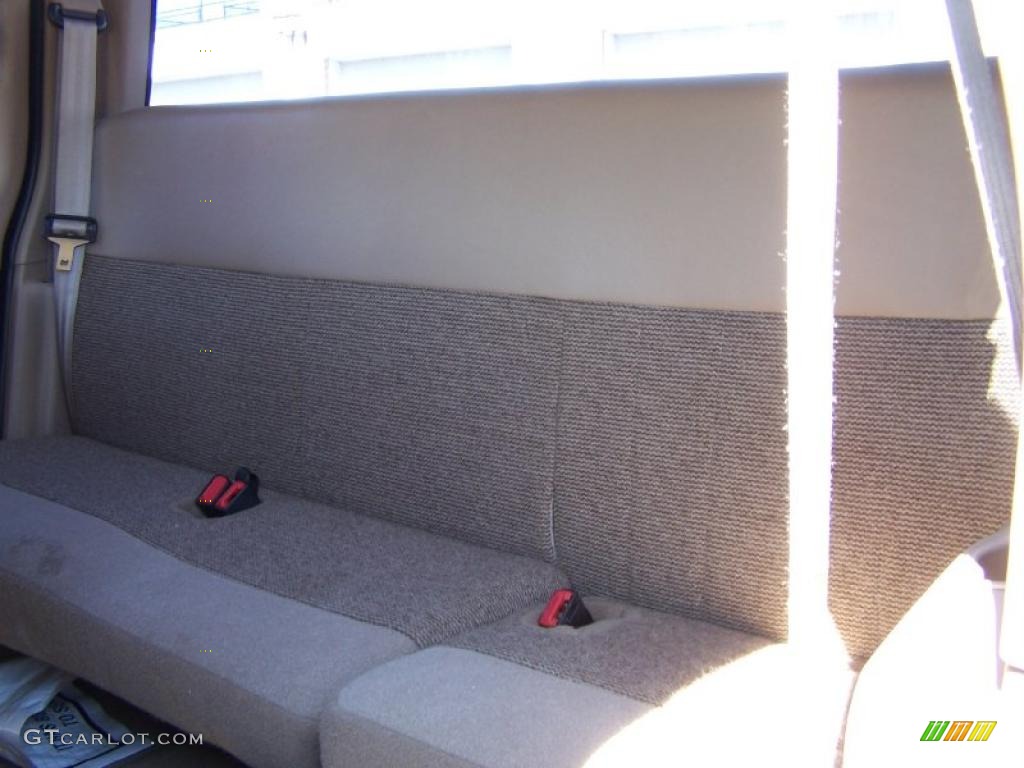 Medium Prairie Tan Interior 1997 Ford F150 XL Extended Cab Photo #47477084