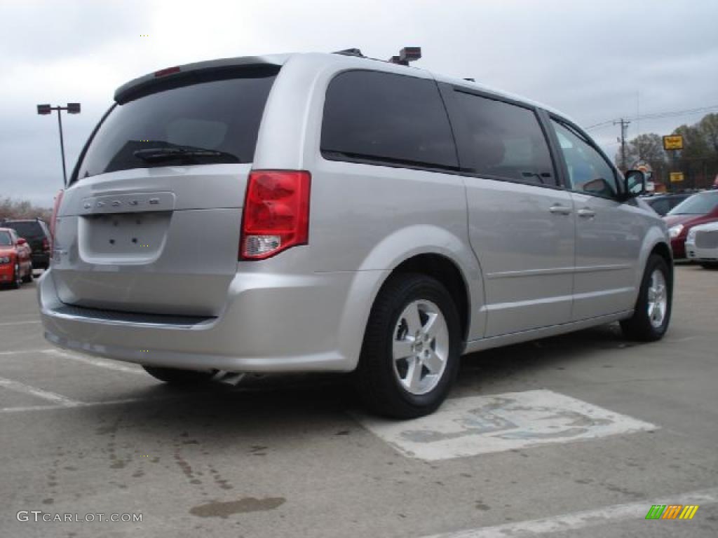 2011 Grand Caravan Mainstreet - Bright Silver Metallic / Black/Light Graystone photo #3