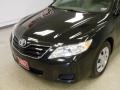 Black - Camry LE Photo No. 4