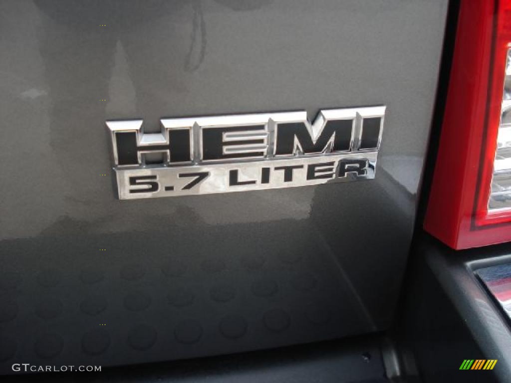 2007 Aspen Limited HEMI 4WD - Mineral Gray Metallic / Dark Khaki/Light Graystone photo #37
