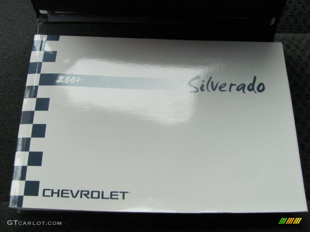 2004 Silverado 1500 LS Regular Cab 4x4 - Victory Red / Dark Charcoal photo #4