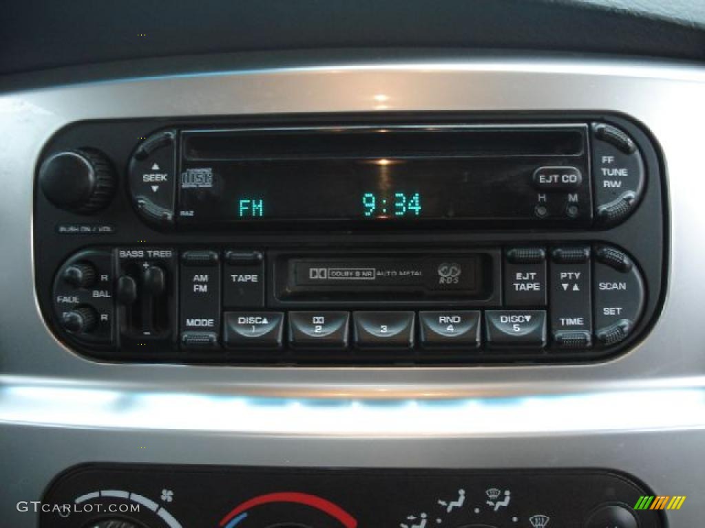 2004 Dodge Ram 3500 Laramie Quad Cab Dually Controls Photo #47485556