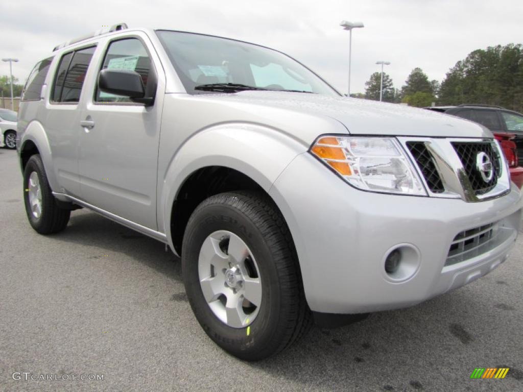 Silver Lightning 2011 Nissan Pathfinder S Exterior Photo #47486030