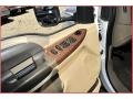Oxford White - F350 Super Duty Lariat Crew Cab Chassis Photo No. 16